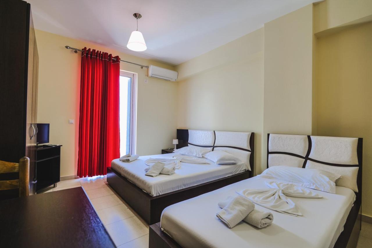 Summer Dream Hotel Sarandë Exteriör bild